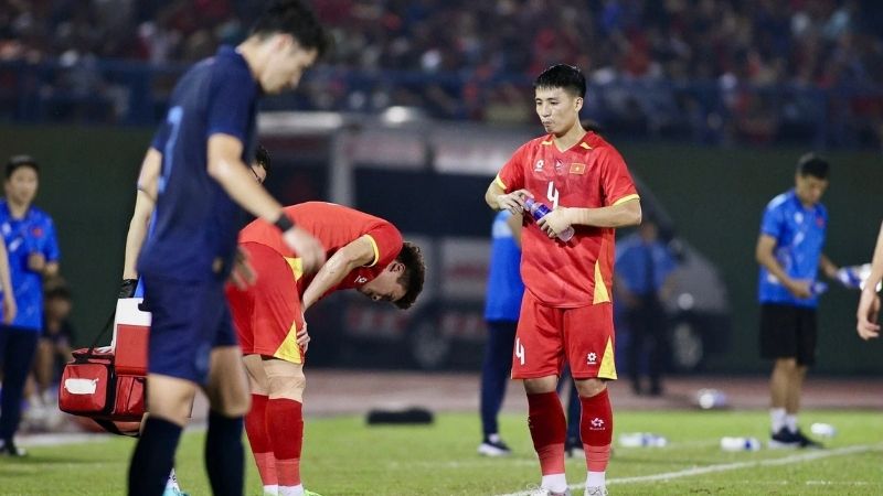 Tình huống bất ngờ trên sân tập