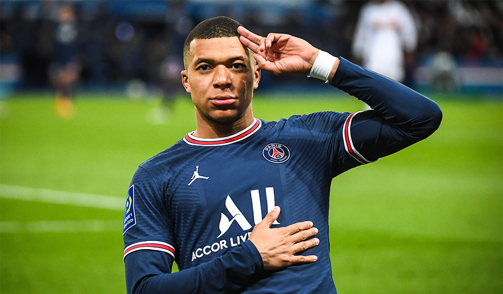 Sự ra đi của Kylian Mbappé, người đang kiện CLB vì khoản tiền lương gần 50 triệu bảng chưa thanh toán, là lời cảnh báo